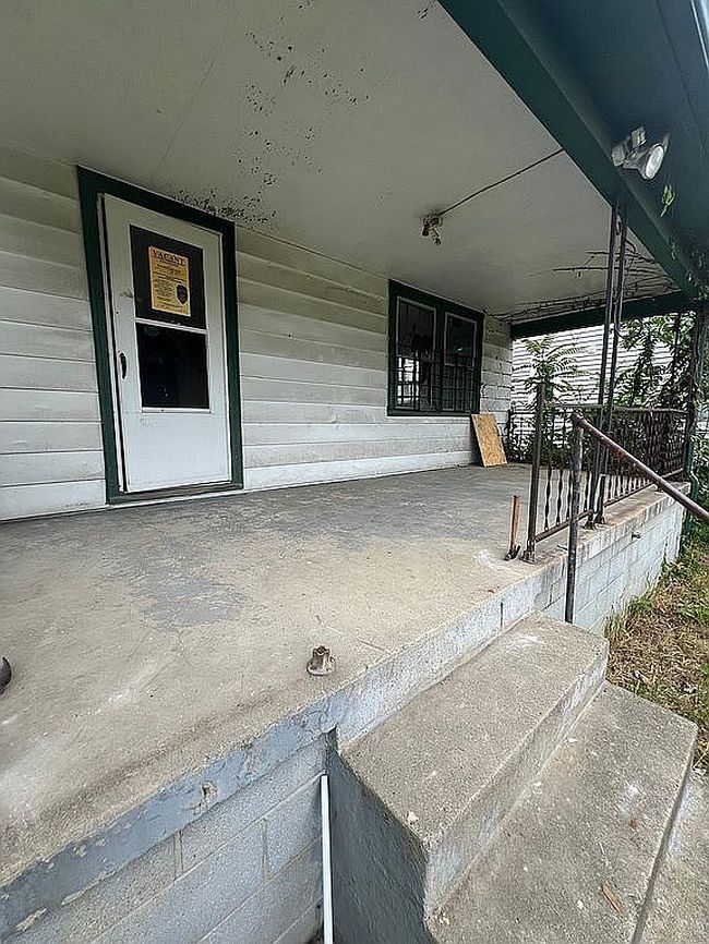 Photo of 2230 Cleveland Ave, Columbus, OH