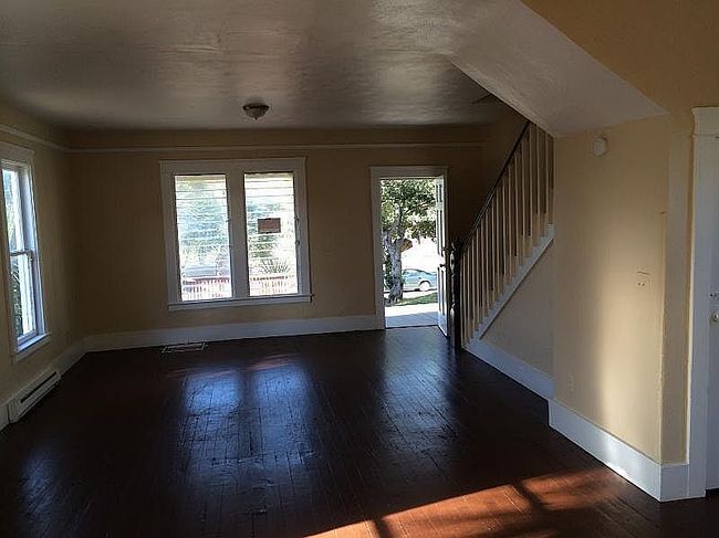 Image of 21 S Peninsula Dr