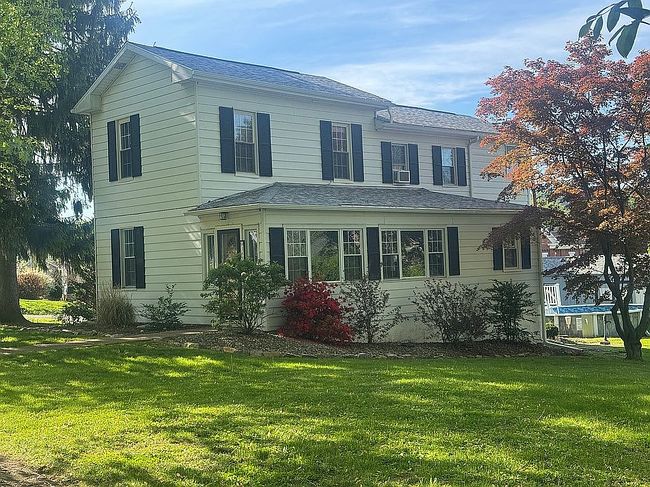 Image of 358 Gearhart St
