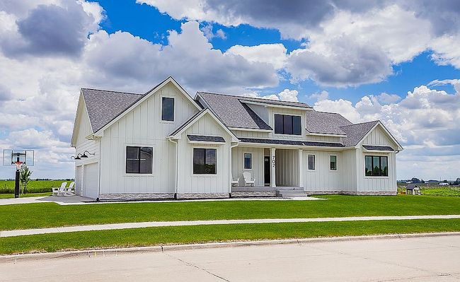 Image of 702 Evelyn Ave