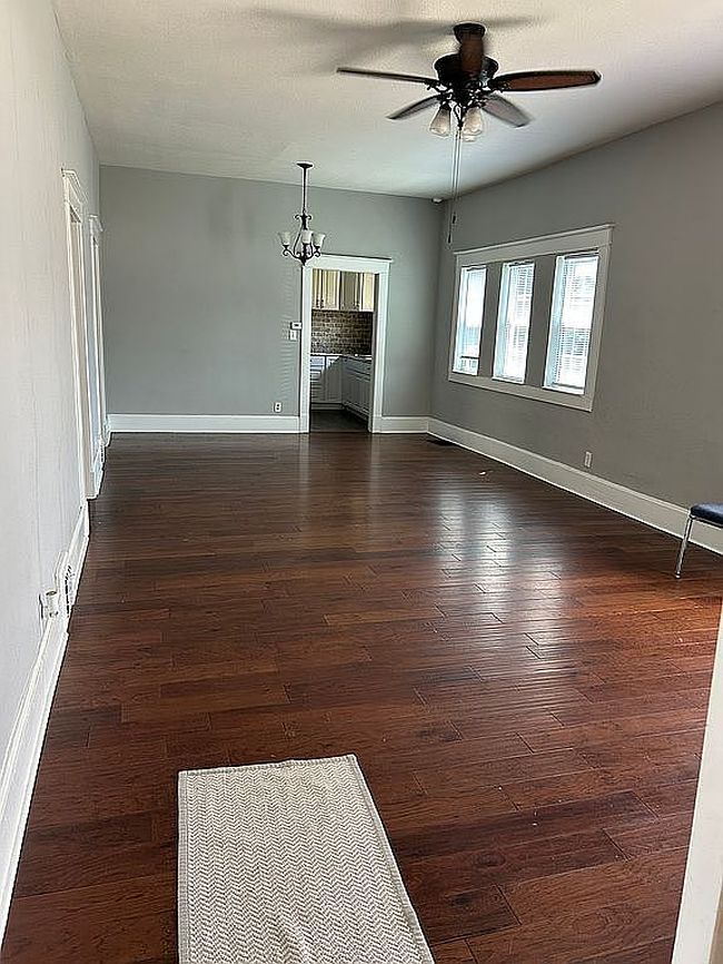 Photo of 629 Empire Ave, Joplin, MO