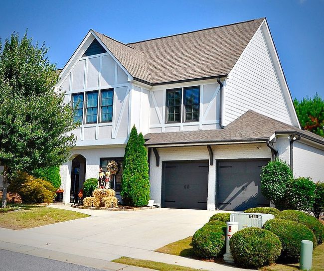 Photo of 5882 Long View Ln