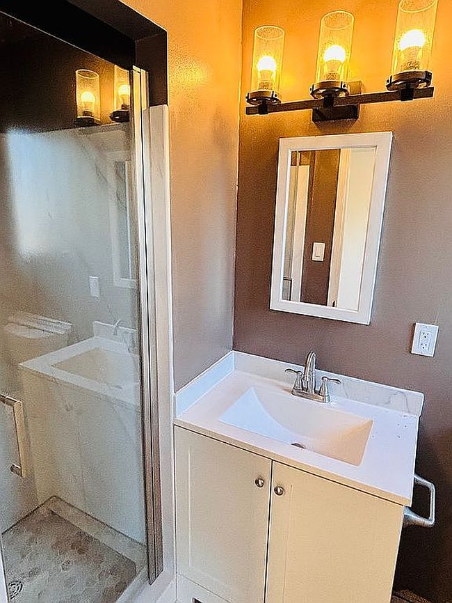 Photo of 7024 Tamoshanter Way, Sacramento, CA