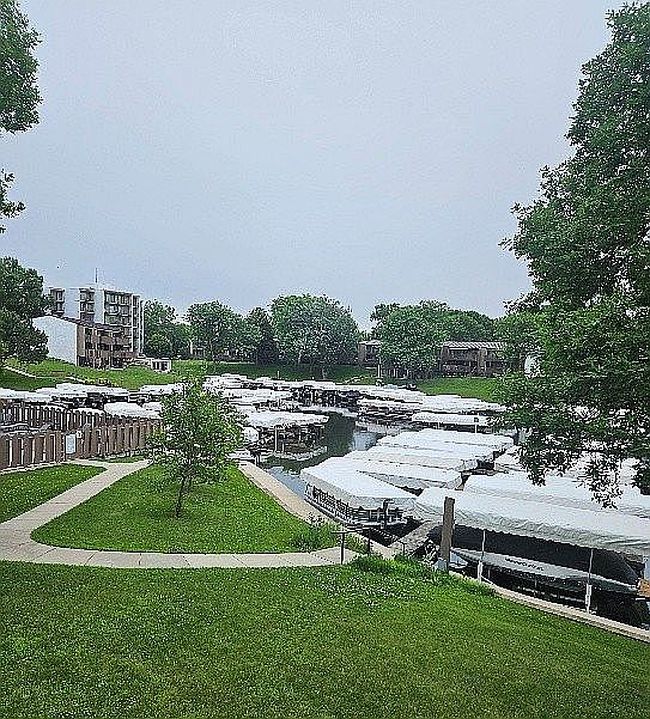 Photo of 2700 N Shore Dr #F-19, Clear Lake, IA