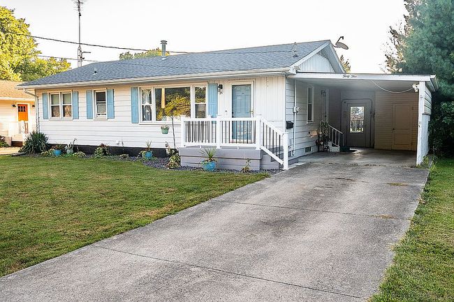 Additional photo 1 of property located at 35 Northcrest Dr