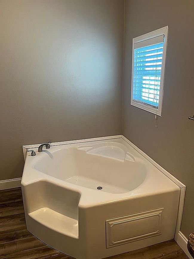 Photo of 40 Eagle Creek Dr #244, Kyle, TX
