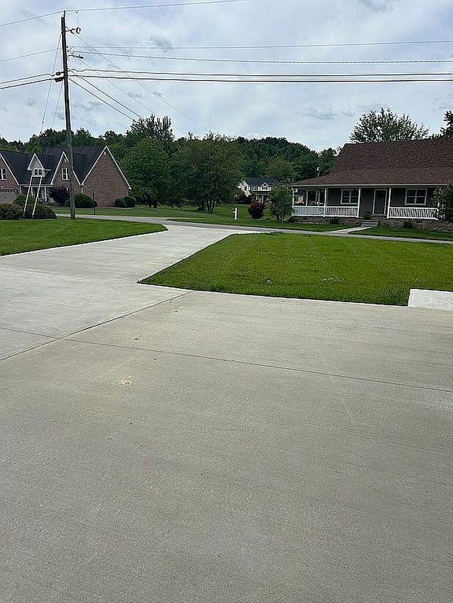 Image of 281 Greenbriar Dr