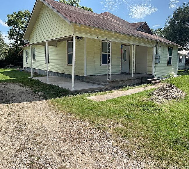 Photo of 400 E Travis St