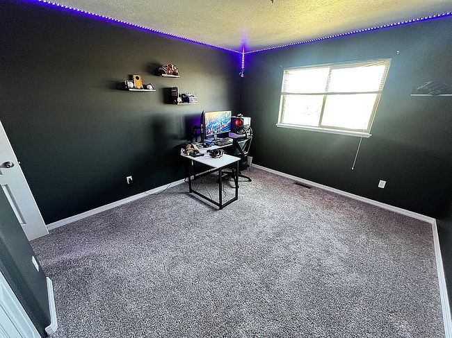 Photo of 891 Blue Sage Way, Rock Springs, WY