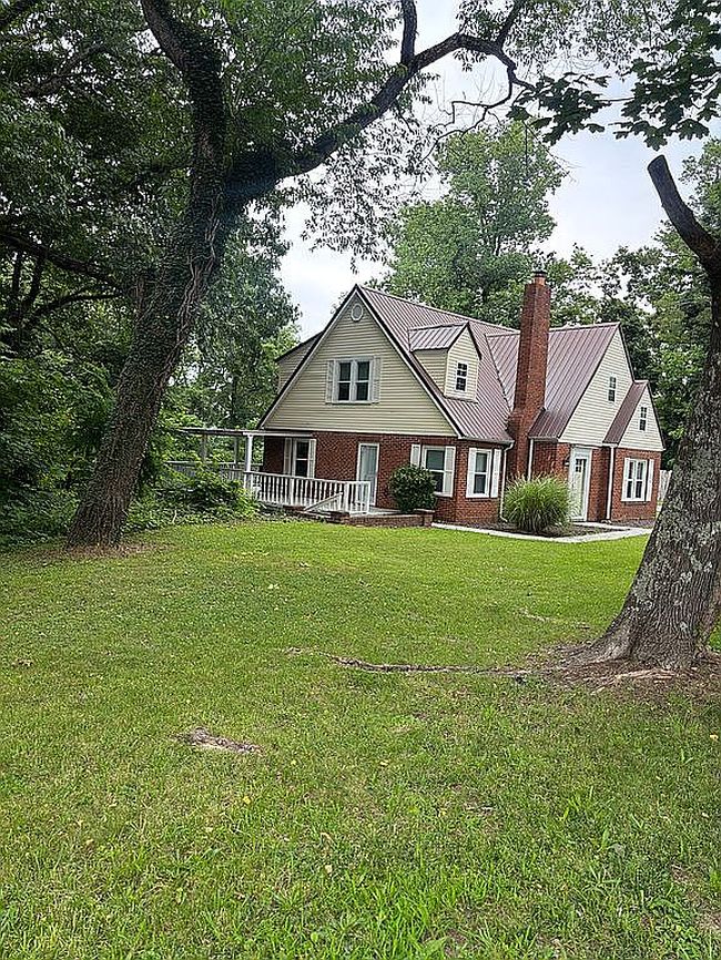 Photo of 32 S Highway 1651, Whitley City, KY