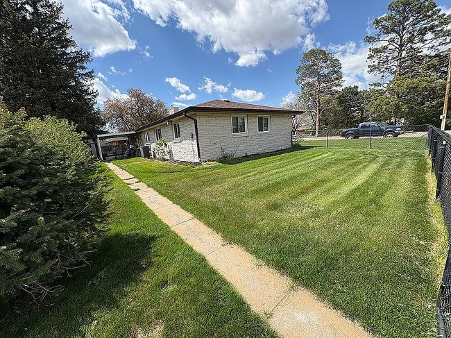 Image of 1001 Locust St