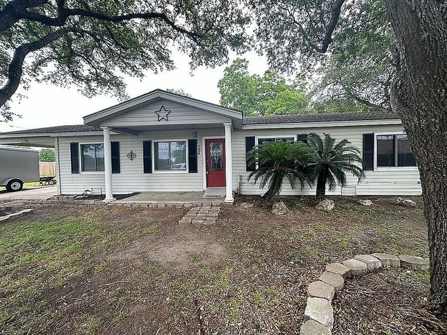 Image of 704 Berkman Dr