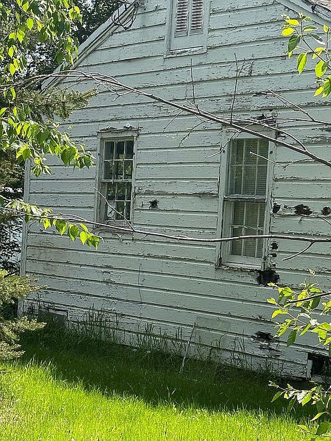 Photo of 401 D Ave S, Upham, ND