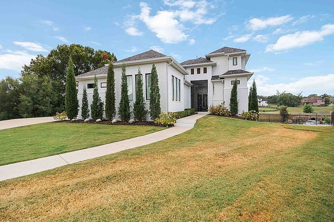 Photo of 203 Cascade Cir