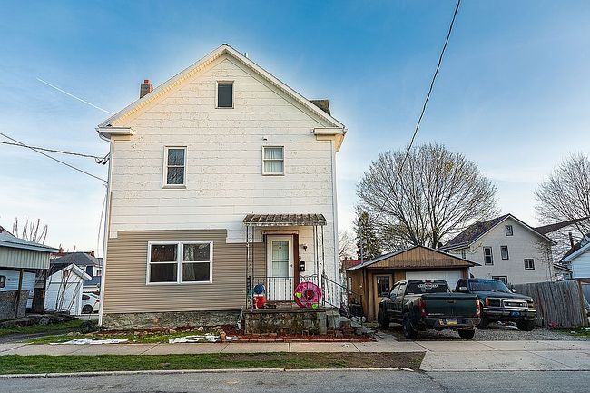 Image of 119 W Sanner St