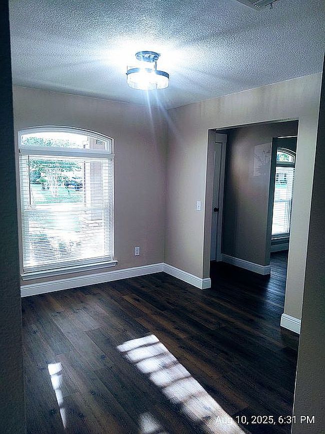 7112 Jennifer Rd, Pensacola, FL