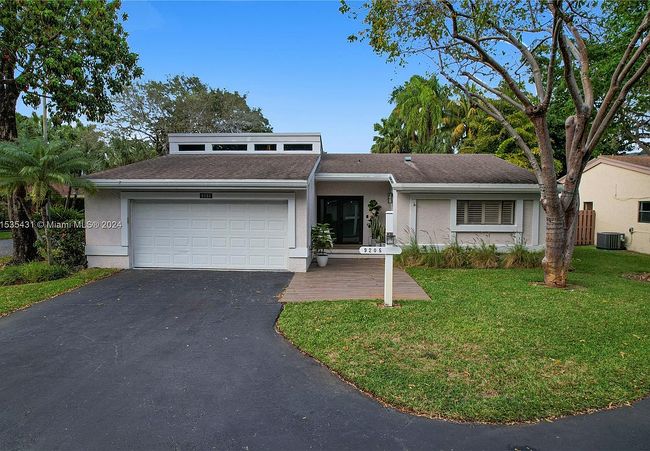 Preview of property located at 9205 Sw 78th Ct