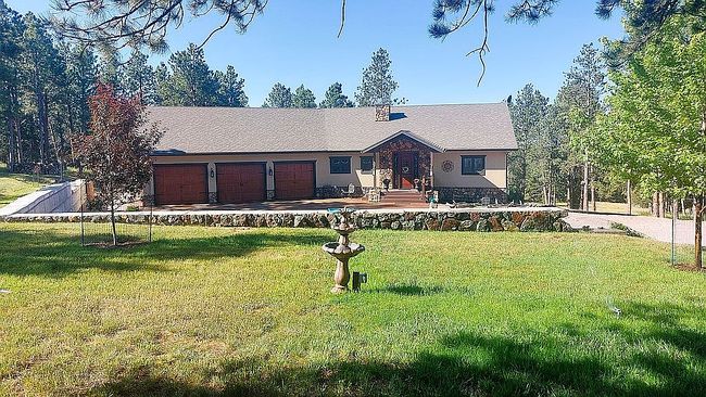 Photo of 10 Pine Tree Rd, Newcastle, WY