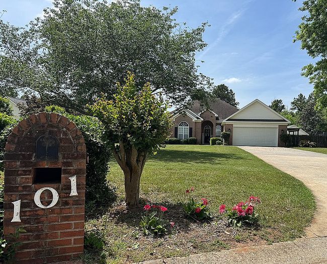 Image of 101 Sutcliffe Ct