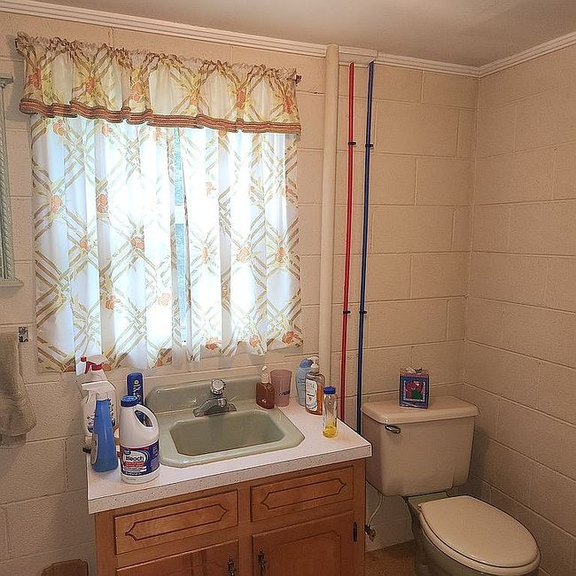 Photo of 423 Woodland Dr, Stuart, VA