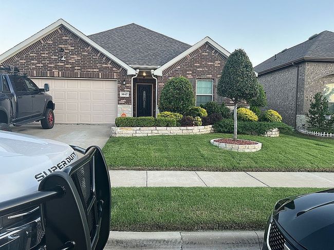 Image of 5647 Durst Ln