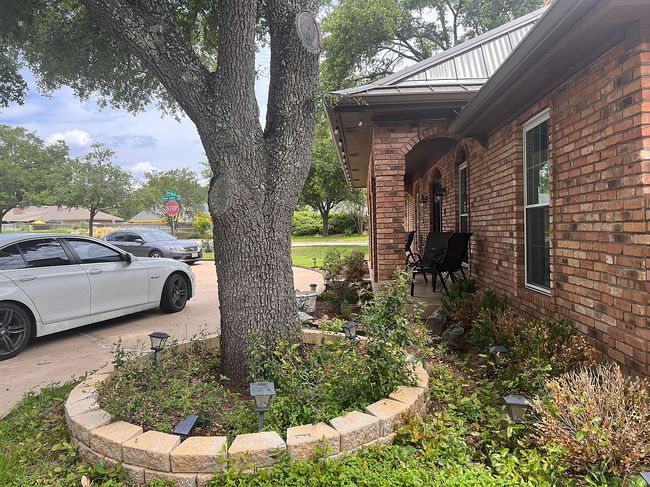 Additional photo 1 of property located at 11011 Coral Gables Ct