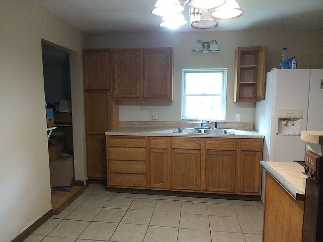 Image of 38 1st St