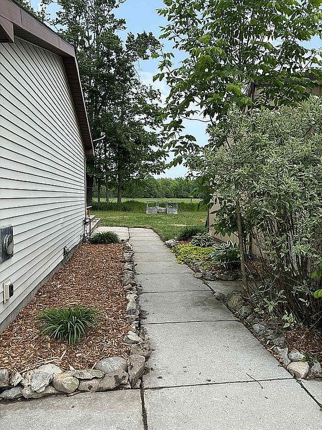 Photo of 8427 Haken Rd, Alpena, MI