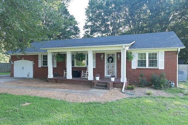 285 Old Mckenzie Rd, Mc Kenzie, TN