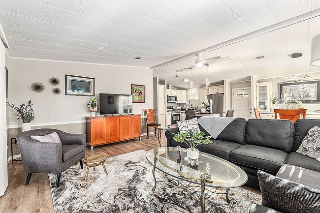 Additional photo 1 of property located at 1003 Matthew Ave