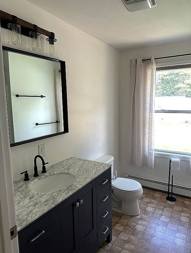 Photo of 9 Oliver St, Schroon Lake, NY