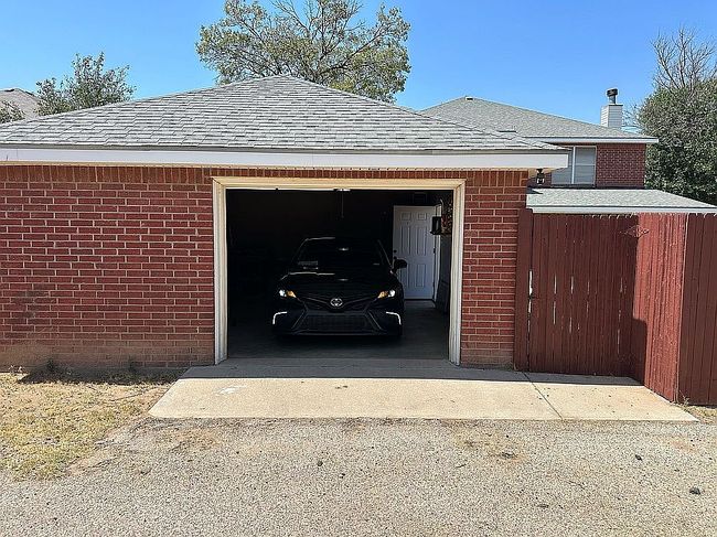 Image of 5016 Whitman Dr
