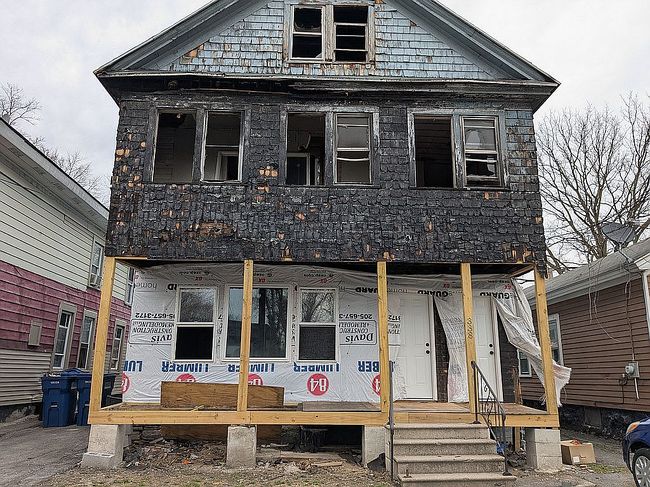 Image of 338 Richmond Ave