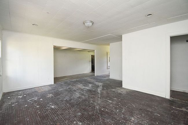 Photo of 1106 Melrose Ave, Victoria, TX