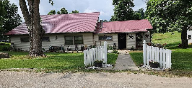 Image of 75940 Smyrna Rd