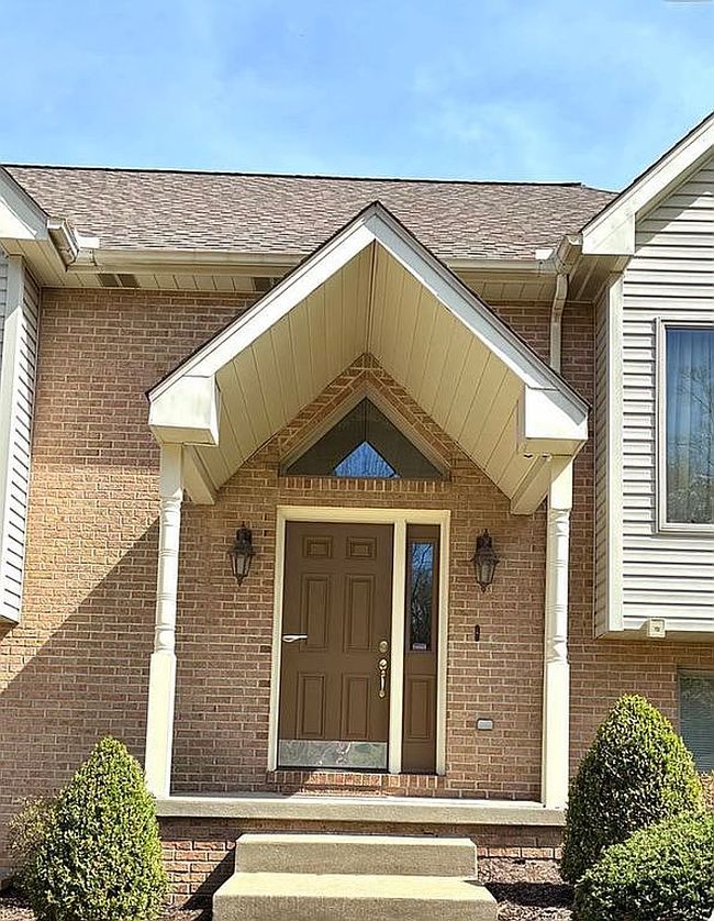 Image of 2000 Powell Rd