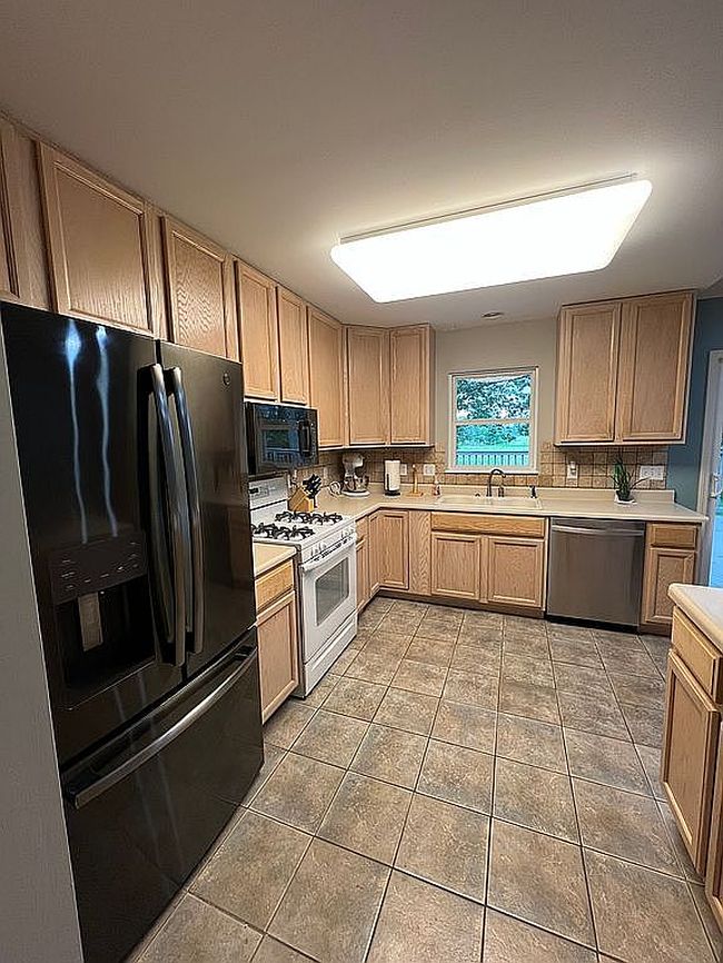 Photo of 7697 Dalton Rd, Onsted, MI