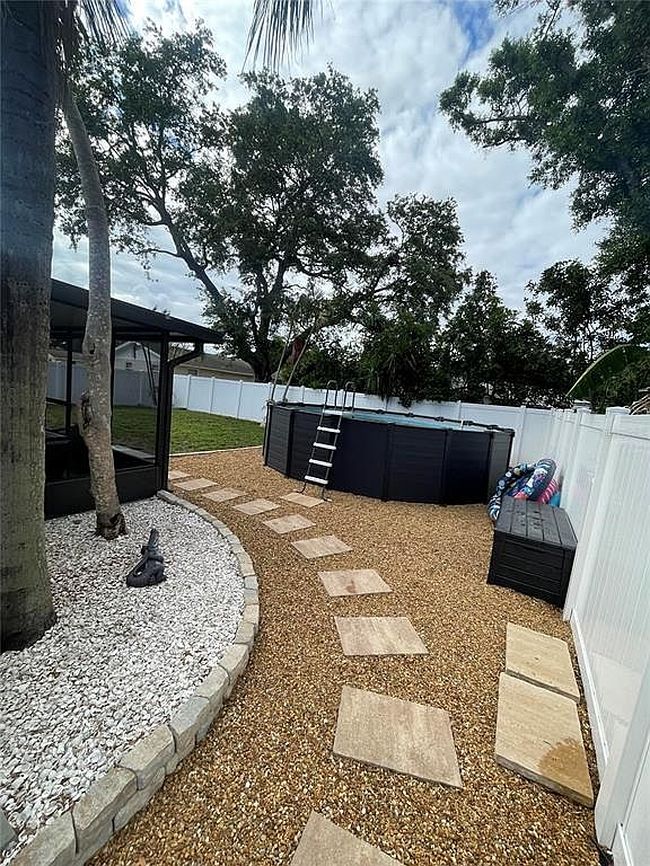Image of 9153 86th Ave