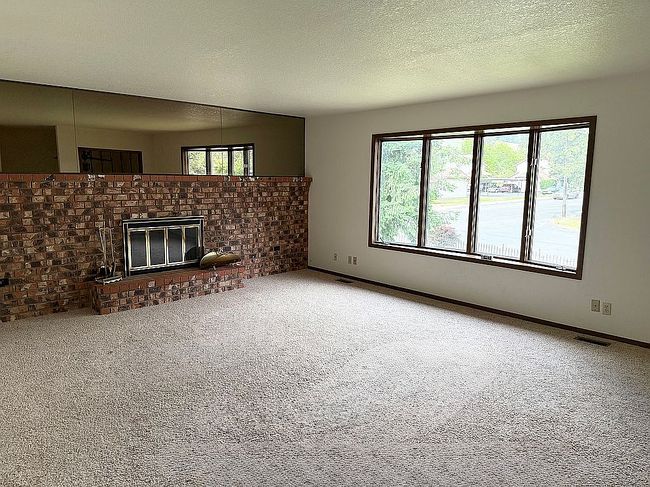 Image of 107 N Ridgewood Dr