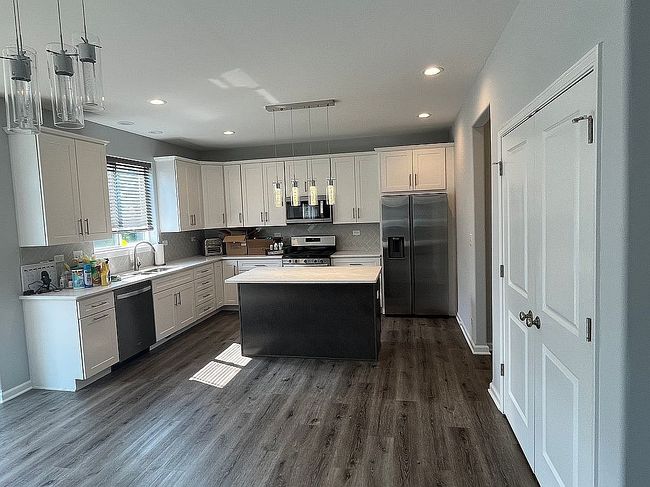 Photo of 10718 Hunt Club Rd, Richmond, IL