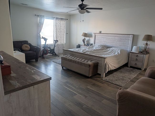 Photo of 3586 W 2550 S, Syracuse, UT