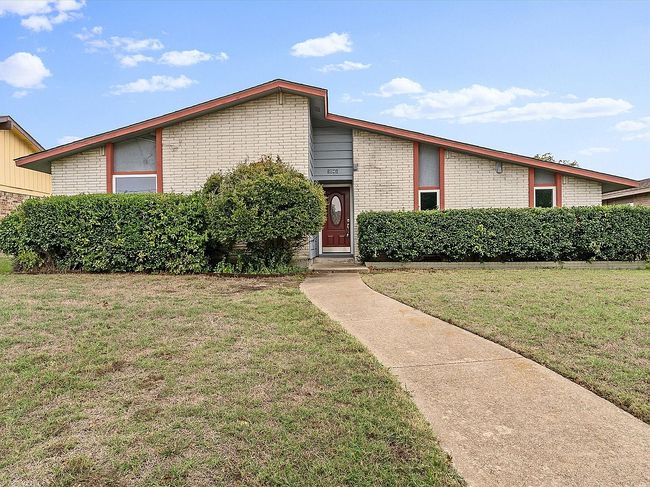 3041 High Plateau Dr, Garland, TX