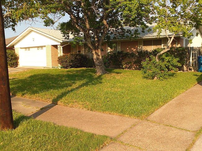 Image of 4906 Mildred Dr