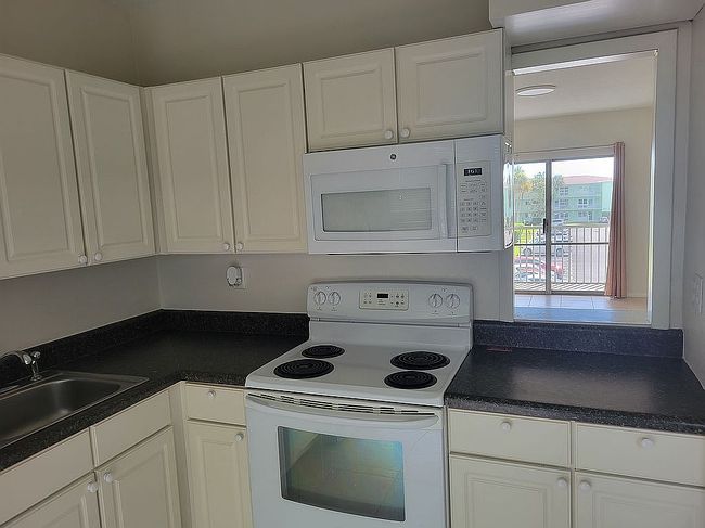 Photo of 717 S Beach St Apt 302C, Daytona Beach, FL