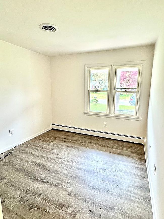 Image of 109 School Rd