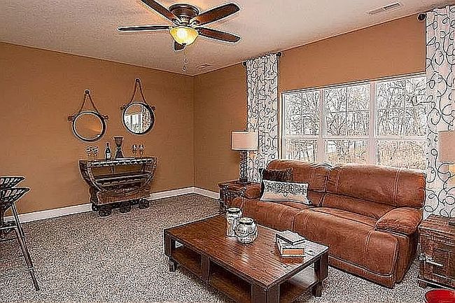 Image of 739 Cox Ct