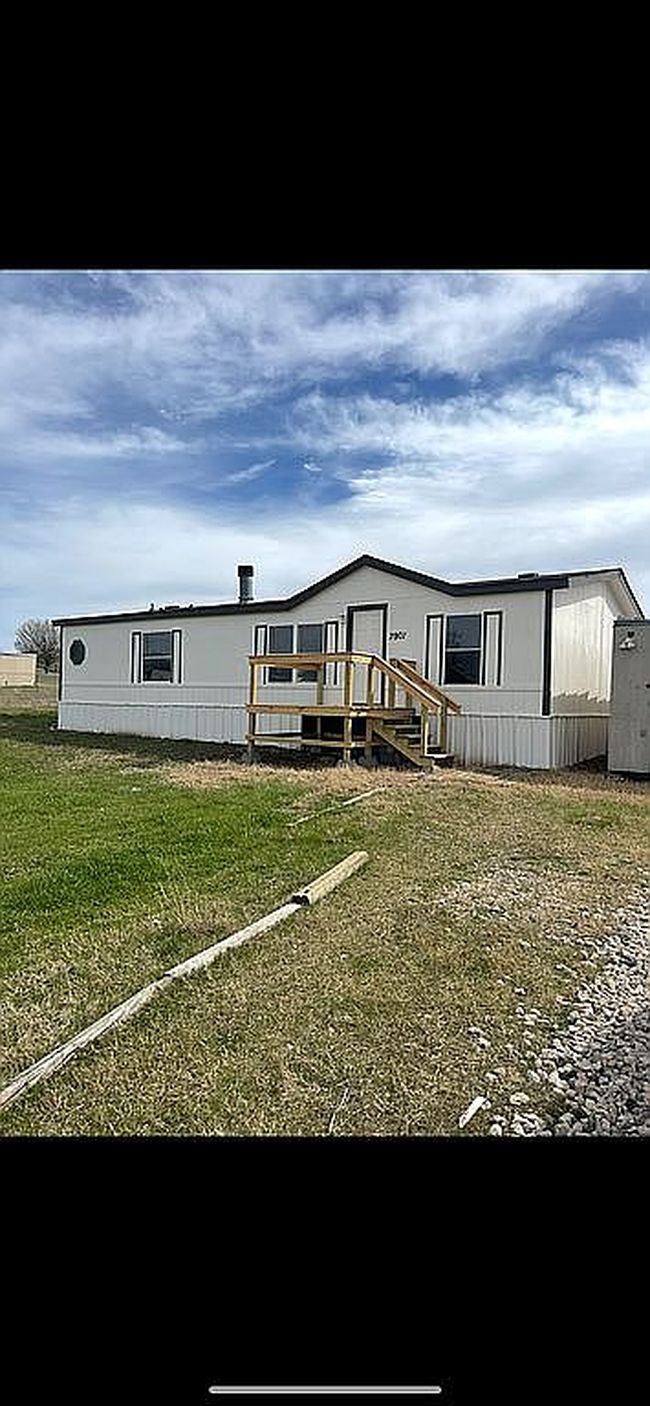 Image of 2901 Wildberry Ln