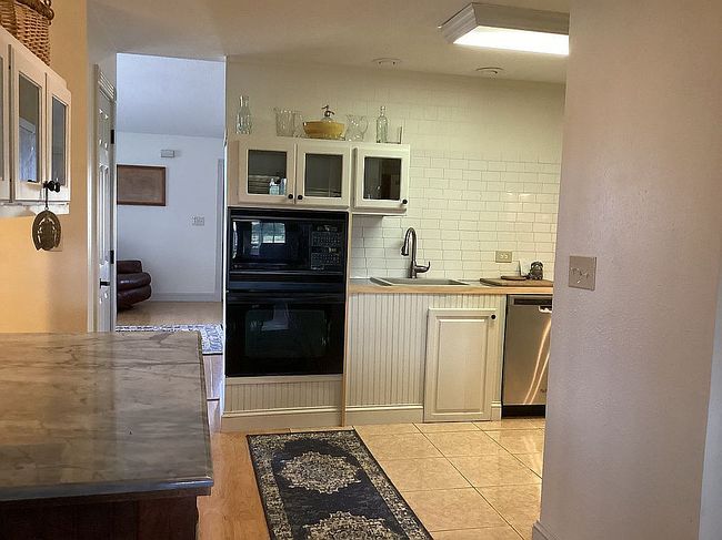 Image of 412 Arizona Dr