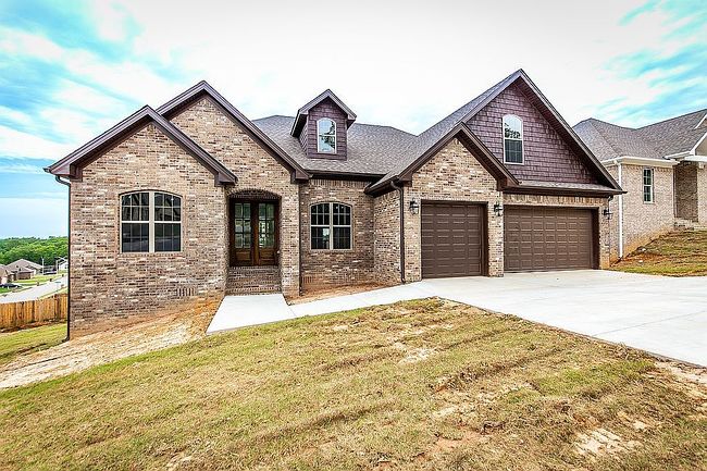 Image of 17112 Meandering Magnolia Dr