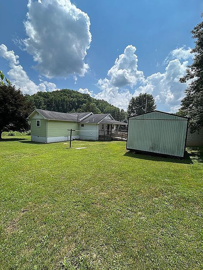 Photo of 116 Poe St, Sophia, WV